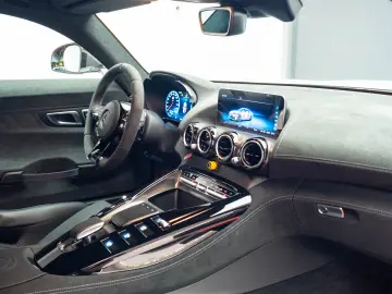 2023 Mercedes-Benz AMG GT Black Series 200km