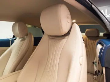 Mercedes Benz E 200 4Matic Coupe