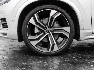 XC90 Plus Bright AWD B5 Diesel EU6d 7-Sitzer All