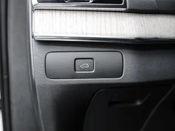 XC90 Plus Bright AWD B5 Diesel EU6d 7-Sitzer All