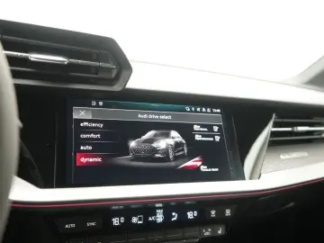 RS3 Sportback SPORTABGASANLAGE KAM ACC CARPLAY
