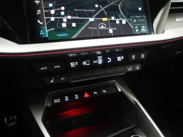 RS3 Sportback SPORTABGASANLAGE KAM ACC CARPLAY