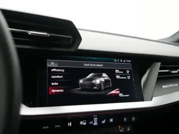 RS3 Sportback quattro RAUTE MATRIX APP PDC
