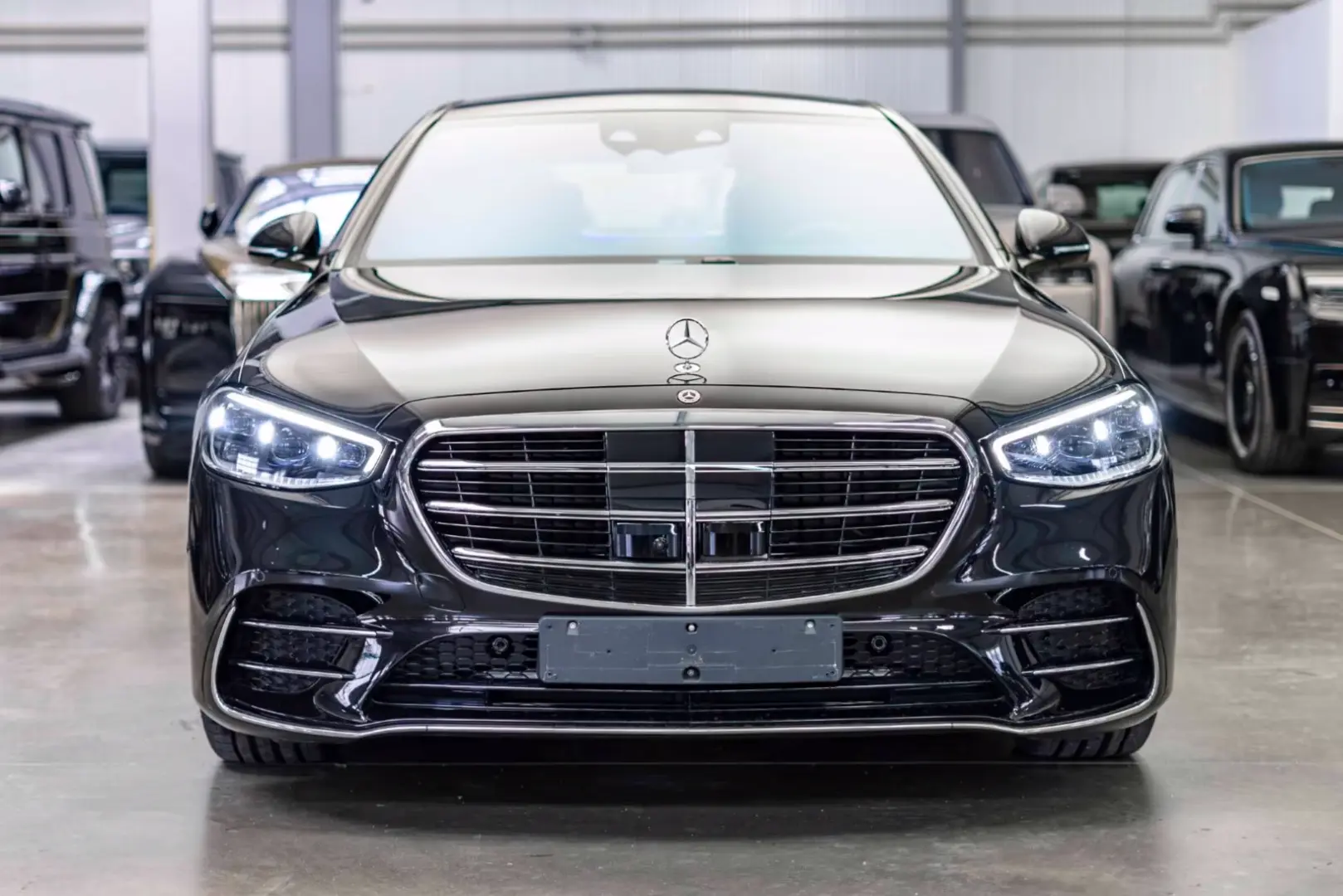 Mercedes-Benz S 450 4M LUNGIME / AMG / DVD SPATE