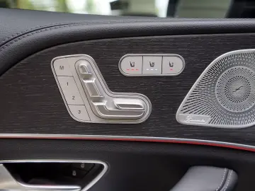 Mercedes-Benz GLS 400 d*AMG*Exklusiv*3xTV*E Active
