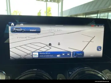 GLB 180 LED/MBUX/KAMERA/CARPLAY