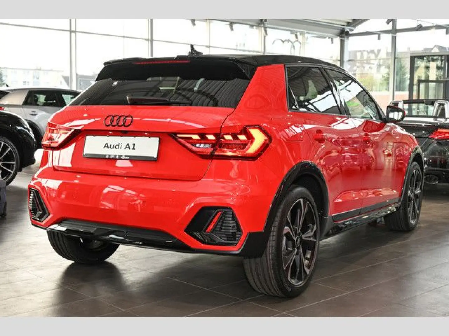 A1 allstreet 35 TFSI Sonos LED Navi Kamera