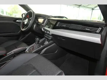 A1 allstreet 35 TFSI Sonos LED Navi Kamera