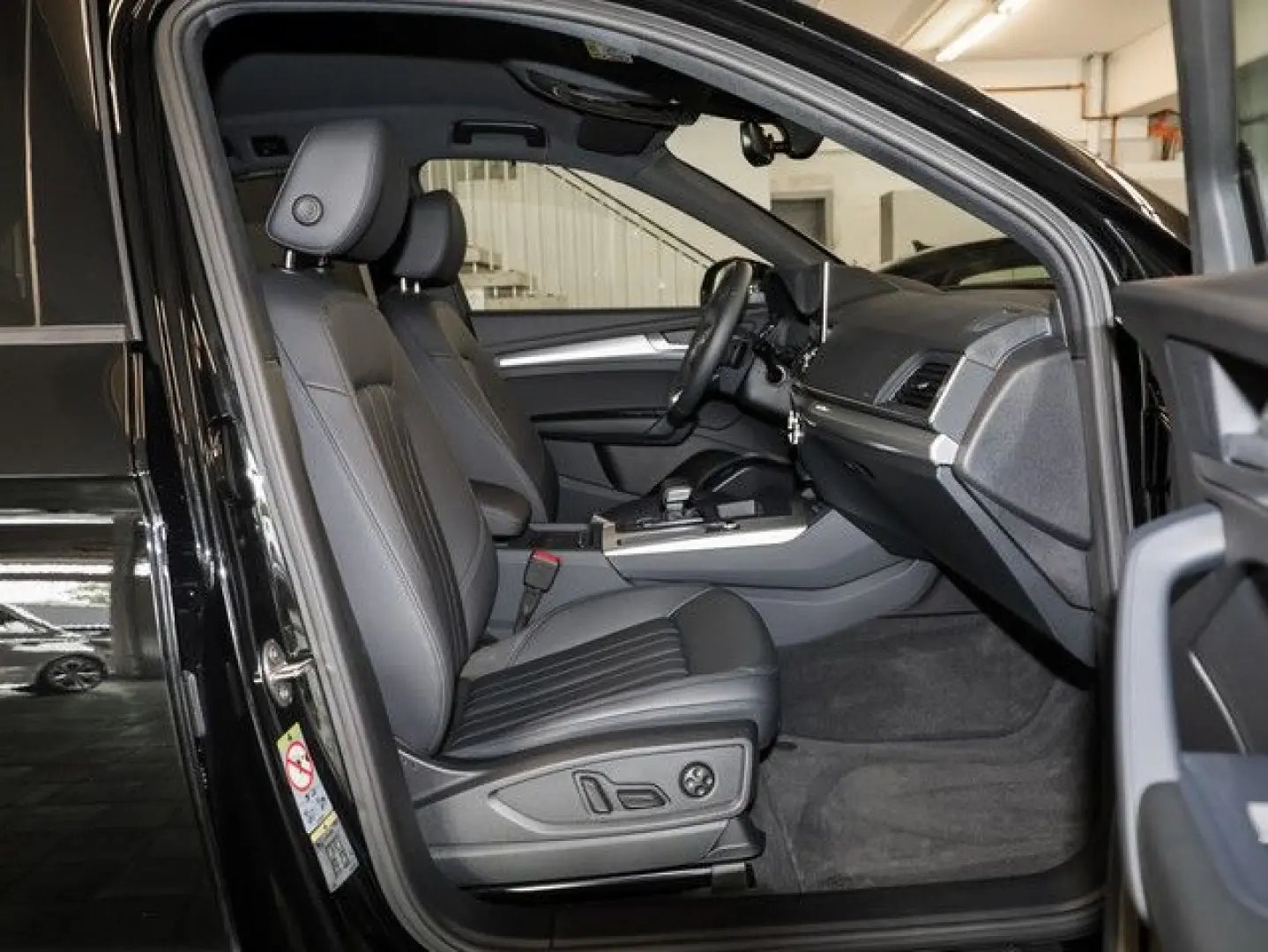Q5 40 TFSI quattro Advanced Leder AHK Kameras e-