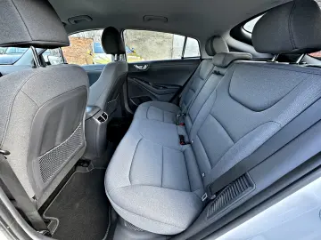 Hyundai IONIQ 1.6 Plug-In Hybrid STYLE