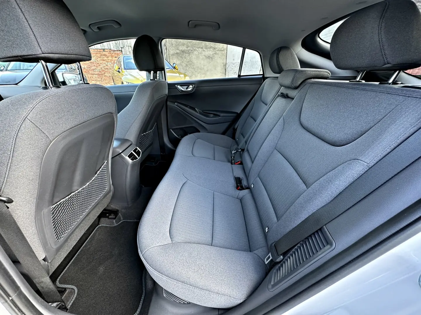 Hyundai IONIQ 1.6 Plug-In Hybrid STYLE