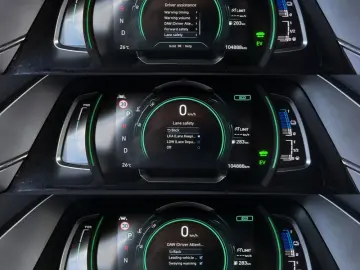 Hyundai IONIQ 1.6 Plug-In Hybrid STYLE