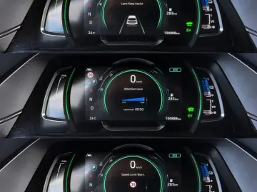 Hyundai IONIQ 1.6 Plug-In Hybrid STYLE
