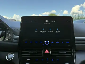 Hyundai IONIQ 1.6 Plug-In Hybrid STYLE