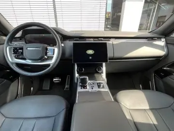 Range Rover P530 SV Autobiography 23