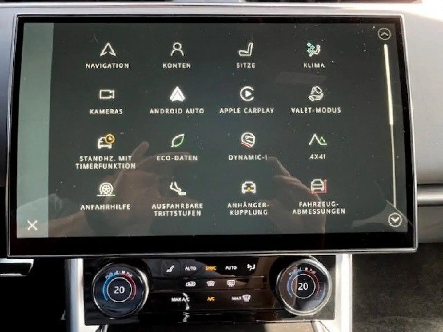 Range Rover P530 SV Autobiography 23