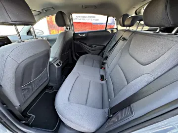 Hyundai IONIQ 1.6 Plug-In Hybrid STYLE