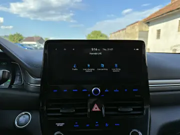 Hyundai IONIQ 1.6 Plug-In Hybrid STYLE
