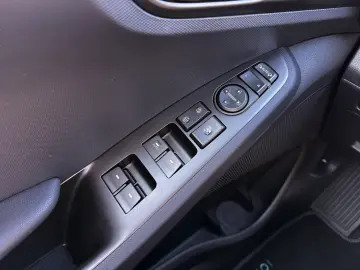 Hyundai IONIQ 1.6 Plug-In Hybrid STYLE