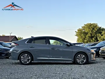 Hyundai IONIQ 1.6 Plug-In Hybrid STYLE