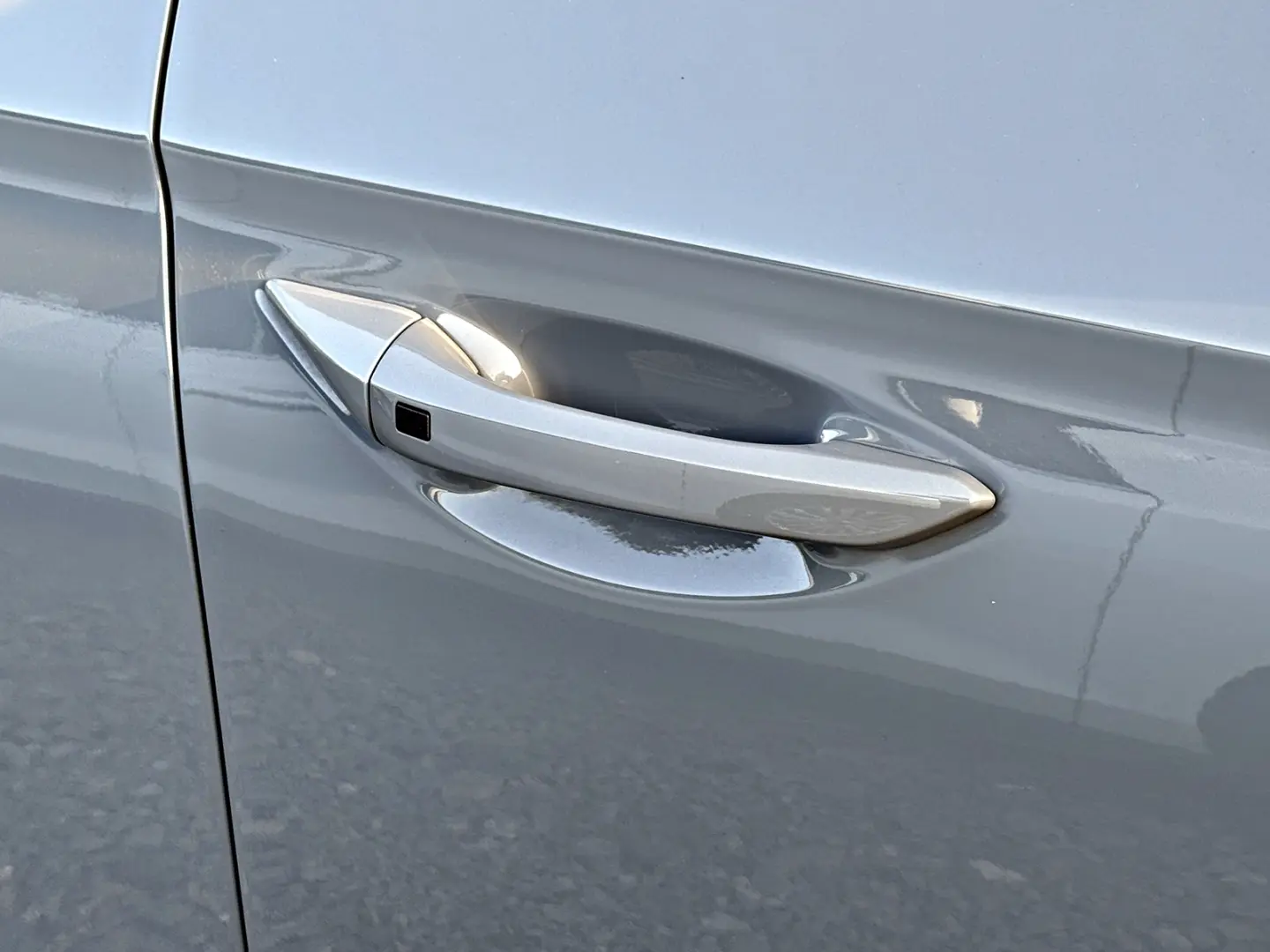 Hyundai IONIQ 1.6 Plug-In Hybrid STYLE