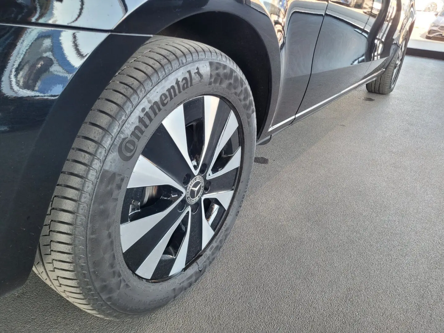 V 300 d AVANTGARDE EDITION Extralang