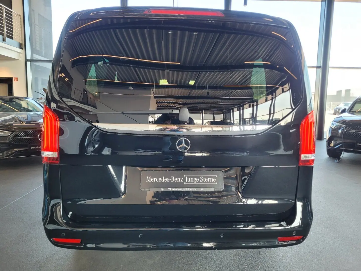 V 300 d AVANTGARDE EDITION Extralang