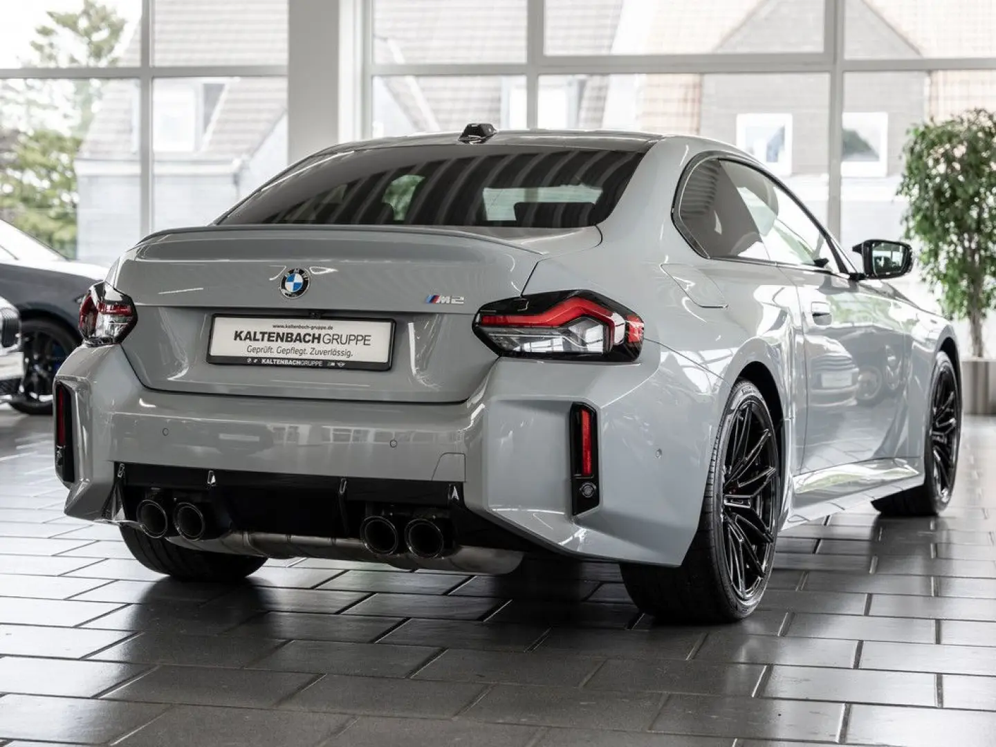 M2 Coupe HUD LED NAVI H/K KAMERA SHZ PDC MEMORY