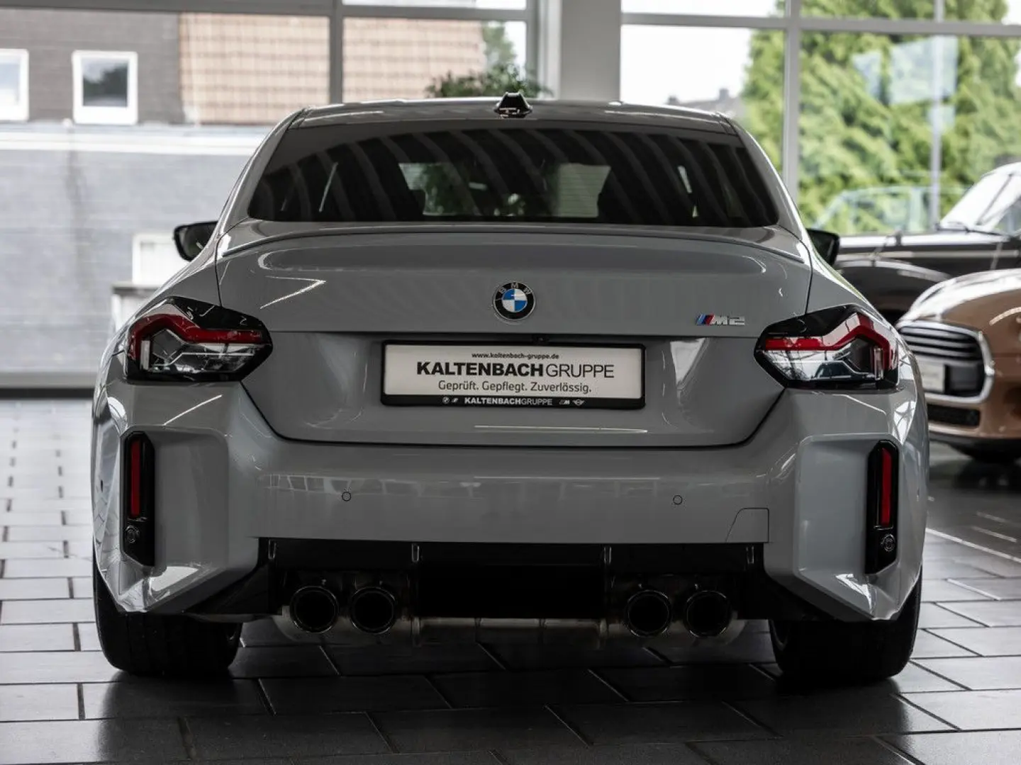 M2 Coupe HUD LED NAVI H/K KAMERA SHZ PDC MEMORY