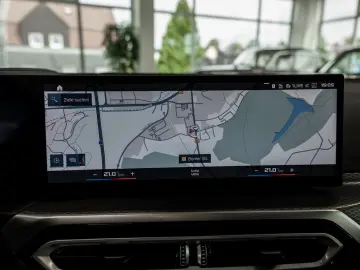 M2 Coupe HUD LED NAVI H/K KAMERA SHZ PDC MEMORY