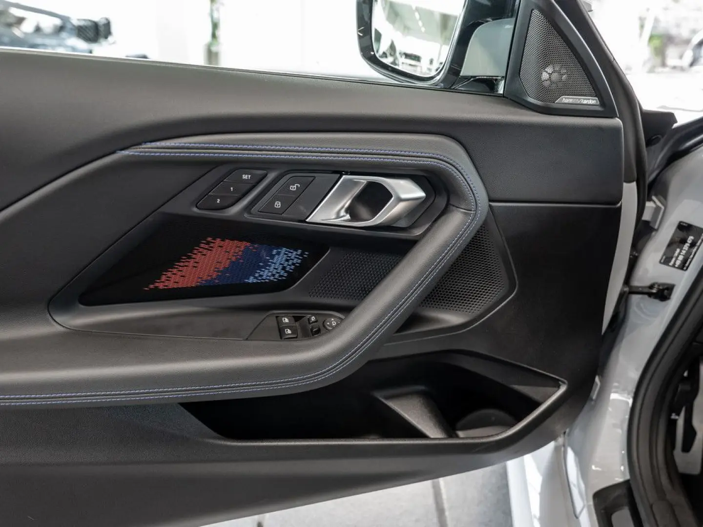 M2 Coupe HUD LED NAVI H/K KAMERA SHZ PDC MEMORY