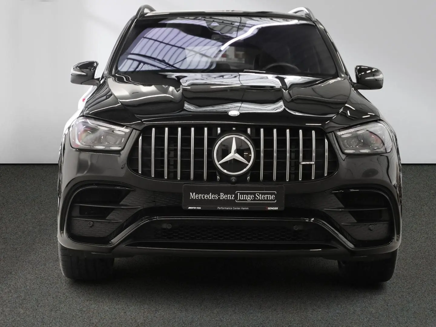GLE 63 AMG S 4M+ Perf.-Abgasanlage Panorama 360°
