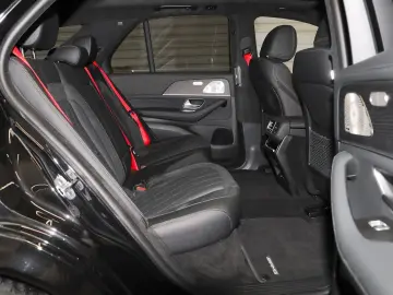 GLE 63 AMG S 4M+ Perf.-Abgasanlage Panorama 360°
