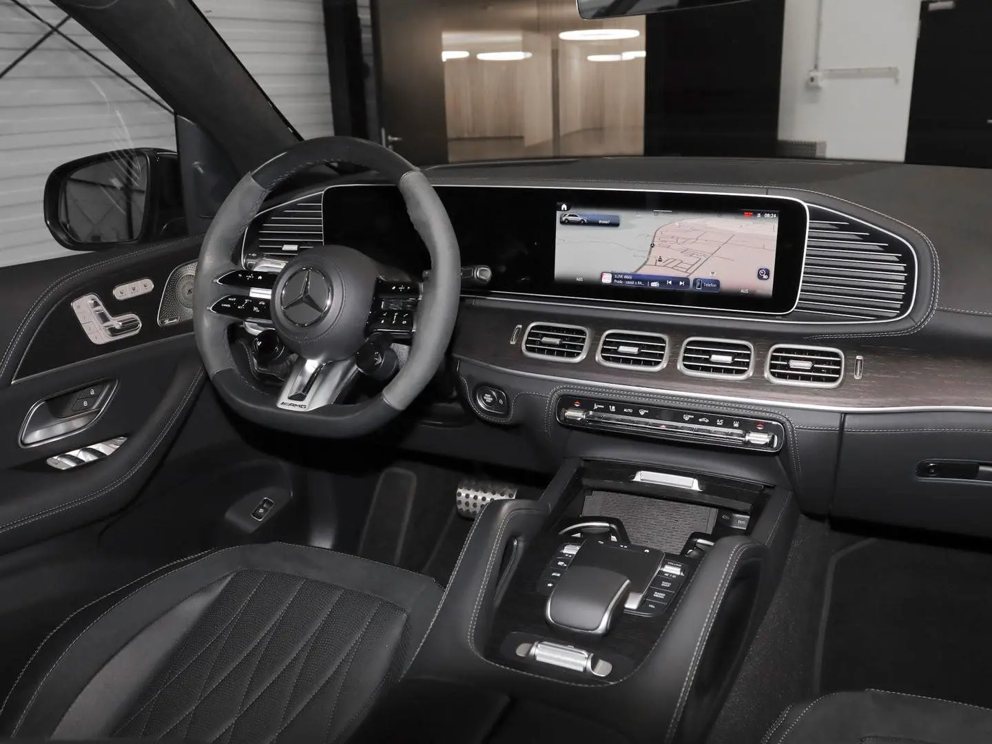 GLE 63 AMG S 4M+ Perf.-Abgasanlage Panorama 360°