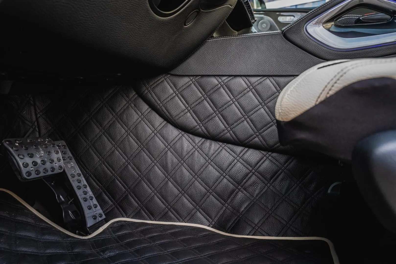 GLE 63 AMG BRABUS ROCKET 900 1OF25