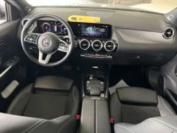 GLA 250 e Pano Distronic+ Kam Widescreen Burm