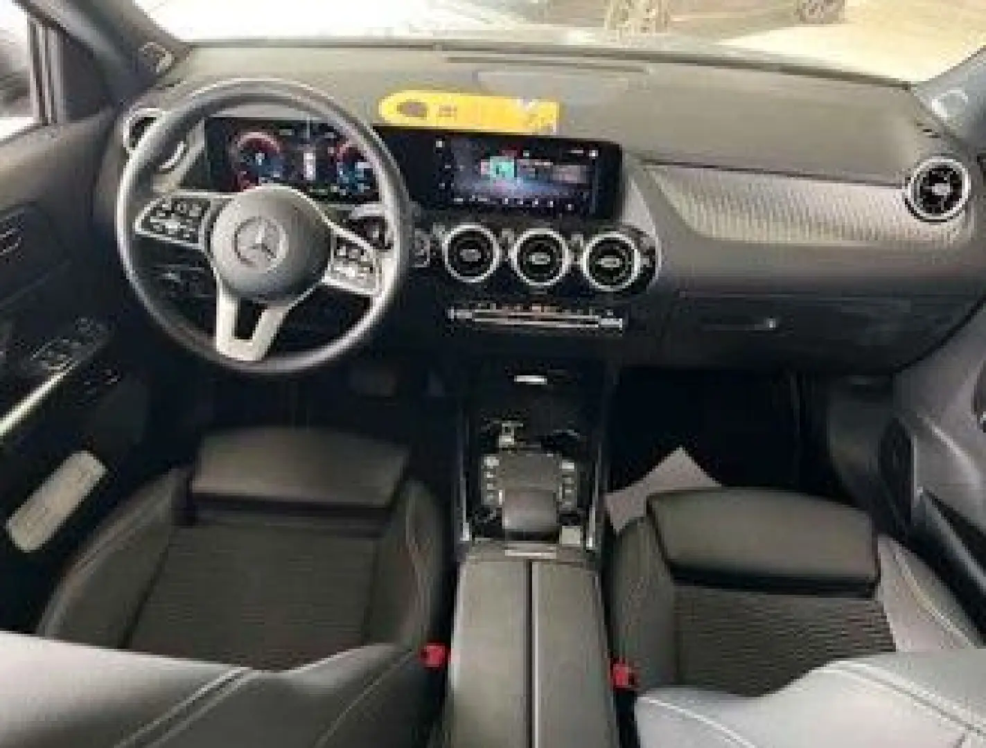 GLA 250 e Pano Distronic+ Kam Widescreen Burm