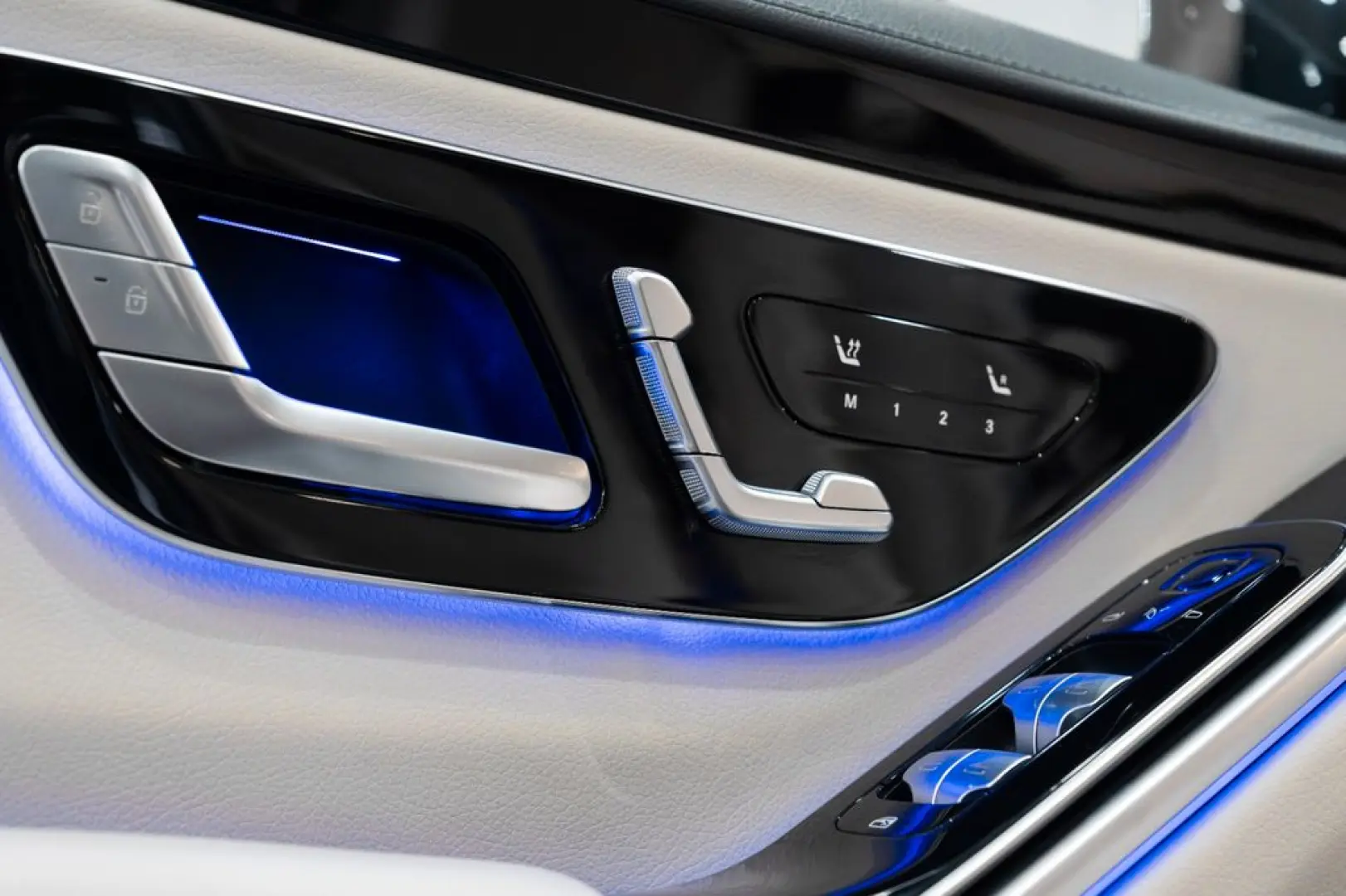 Mercedes S 350d Limuzină | Airmatic, LED, Navi, Soft-Close