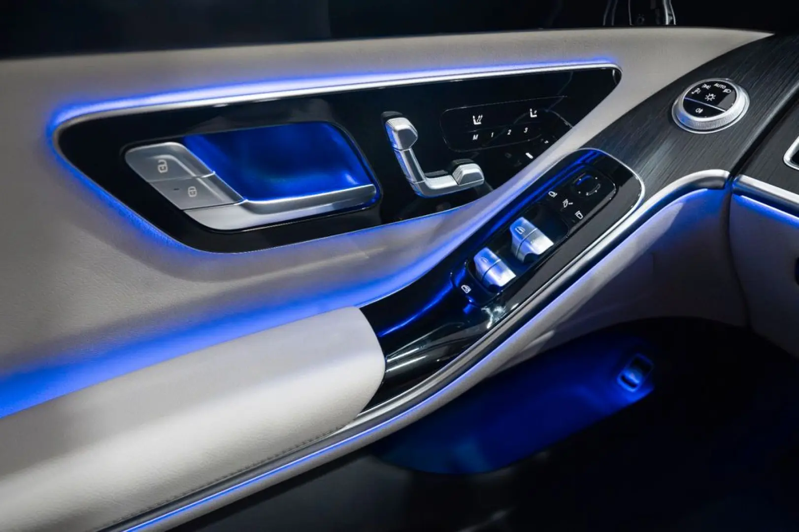 Mercedes S 350d Limuzină | Airmatic, LED, Navi, Soft-Close