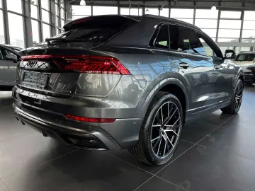 Q8 60 TFSI e 3.0 quattro SSD+NAV+elekt.Sitze+LED