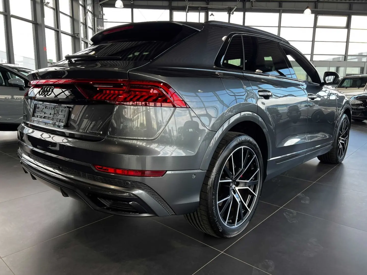 Q8 60 TFSI e 3.0 quattro SSD+NAV+elekt.Sitze+LED