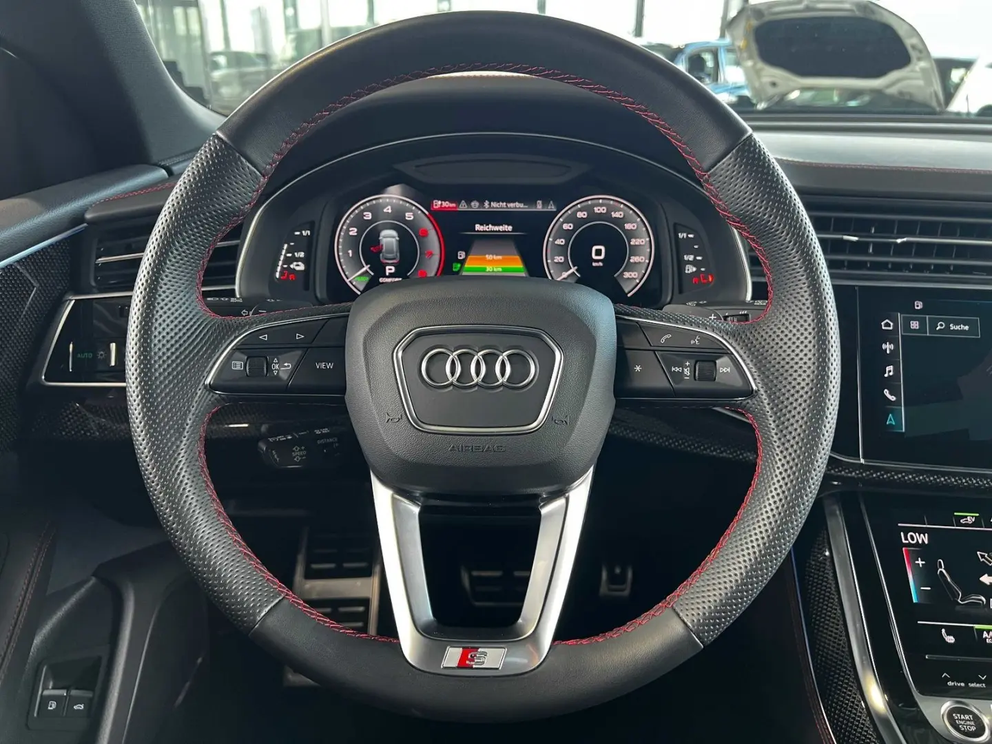 Q8 60 TFSI e 3.0 quattro SSD+NAV+elekt.Sitze+LED