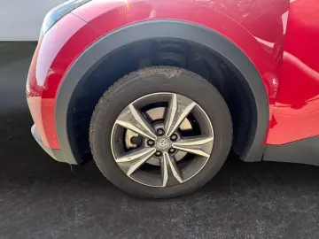 C-HR 2.0 Plug-in-Hybrid Team D *Navi*LED*el Heck
