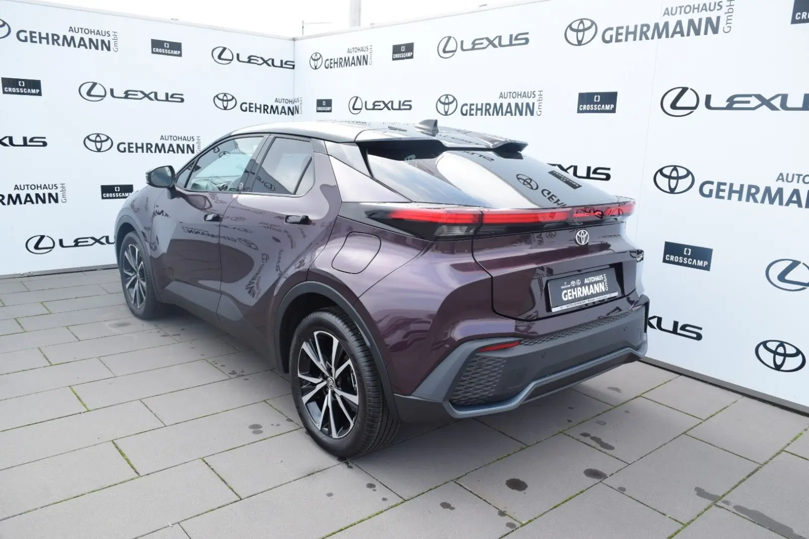 C-HR Plug-In Hybrid FWD Team Deutschland