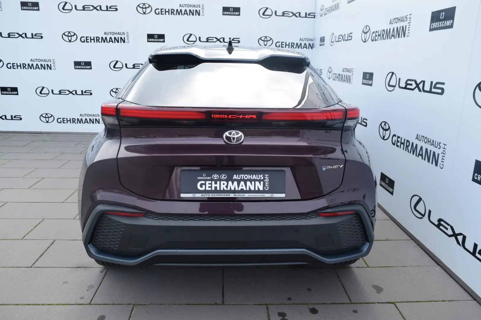 C-HR Plug-In Hybrid FWD Team Deutschland