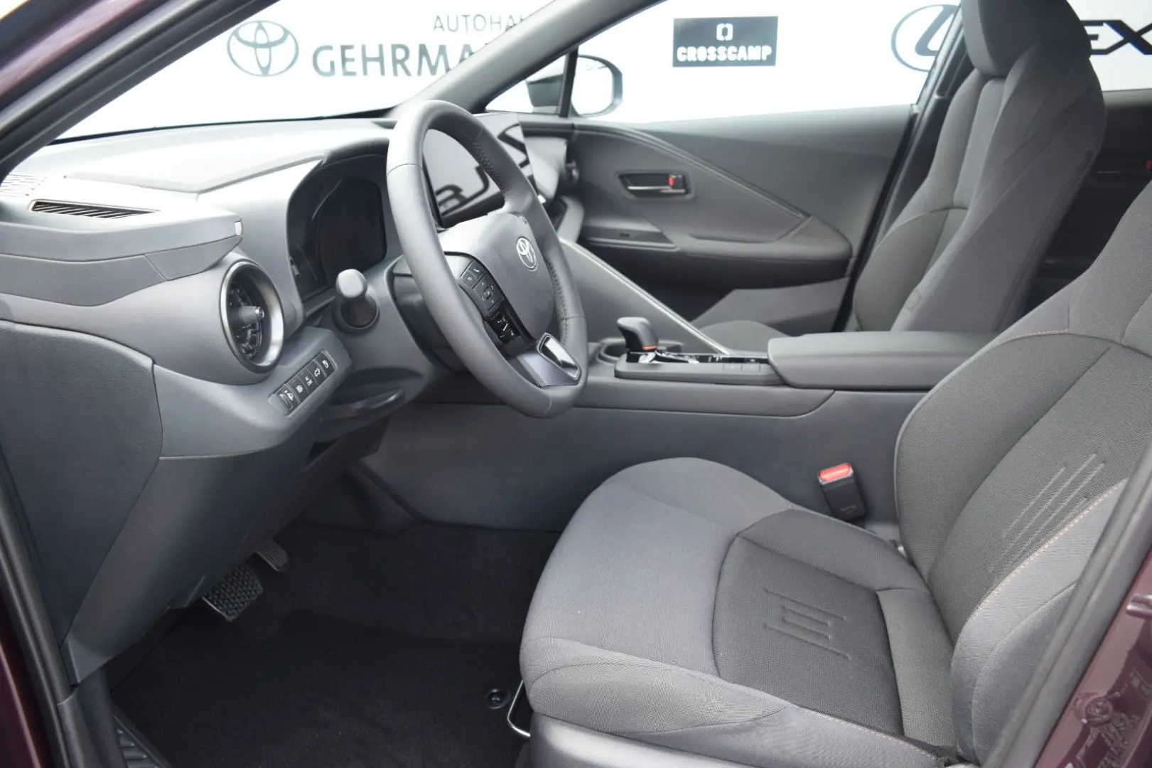 C-HR Plug-In Hybrid FWD Team Deutschland