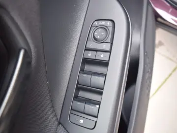 C-HR Plug-In Hybrid FWD Team Deutschland