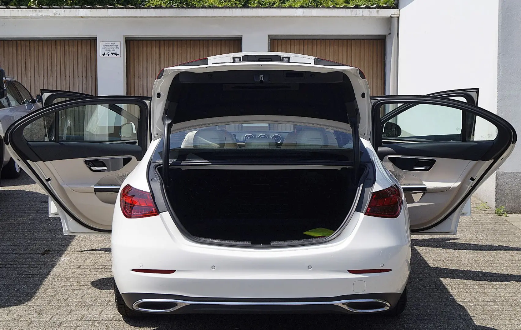 C 200 d Avantgarde*9G-TR*LED*KAMERA*LEDER/BEIGE*