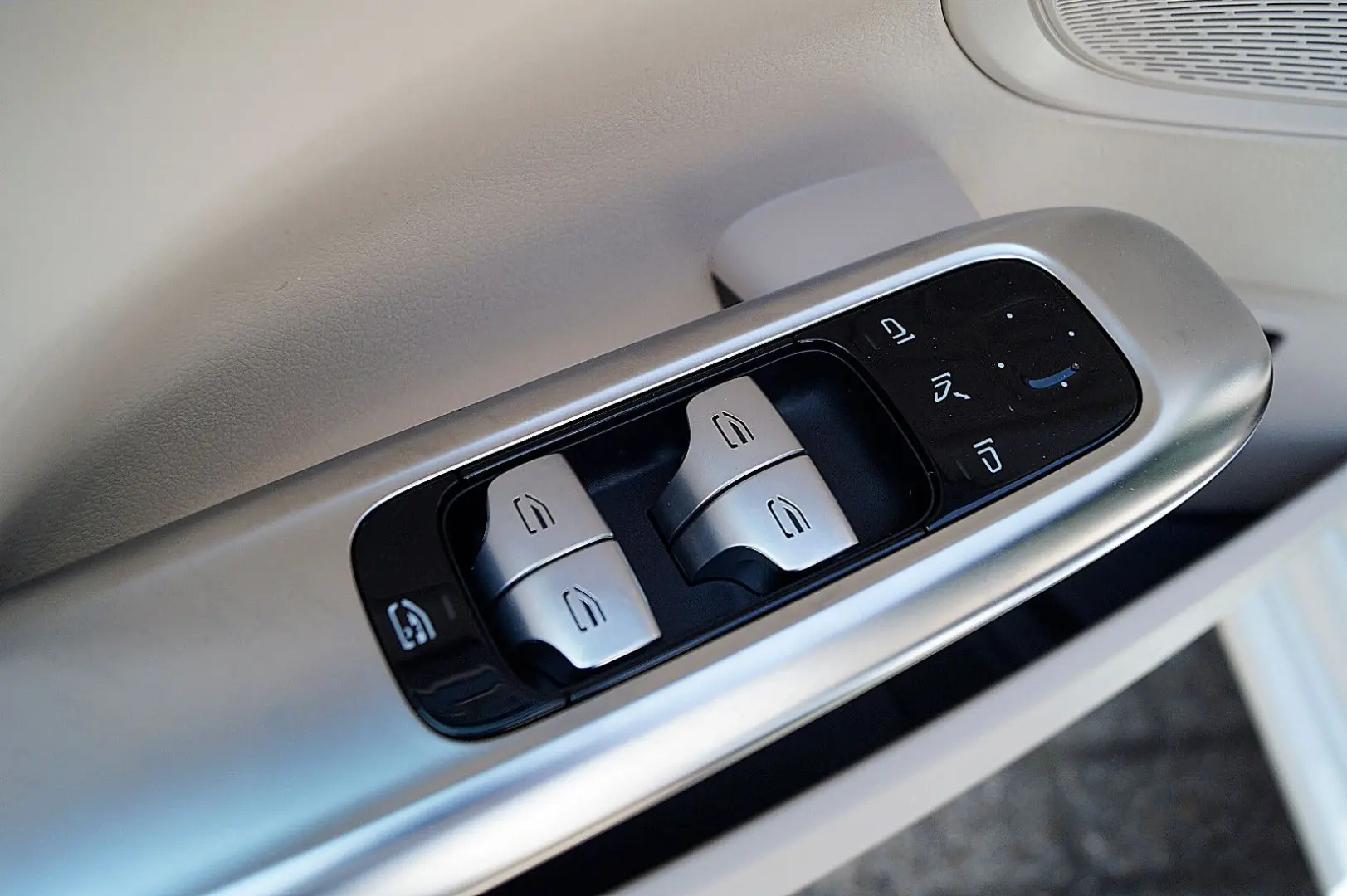 C 200 d Avantgarde*9G-TR*LED*KAMERA*LEDER/BEIGE*