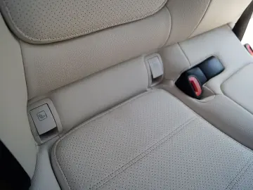 C 200 d Avantgarde*9G-TR*LED*KAMERA*LEDER/BEIGE*
